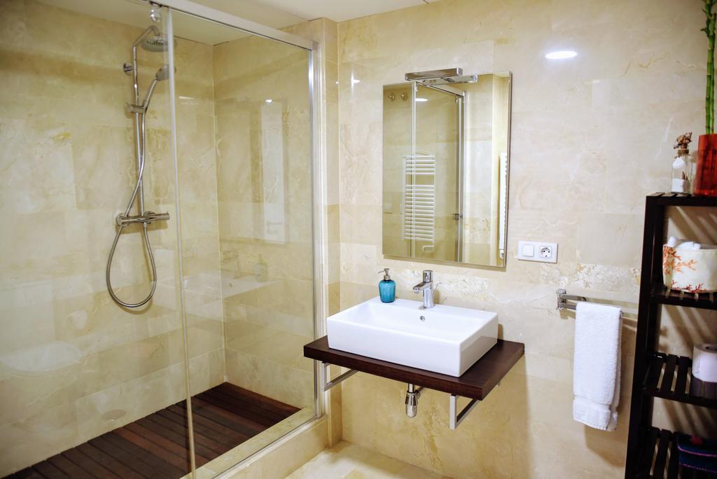 Homely Málaga Luxury Malaguese Exterior foto